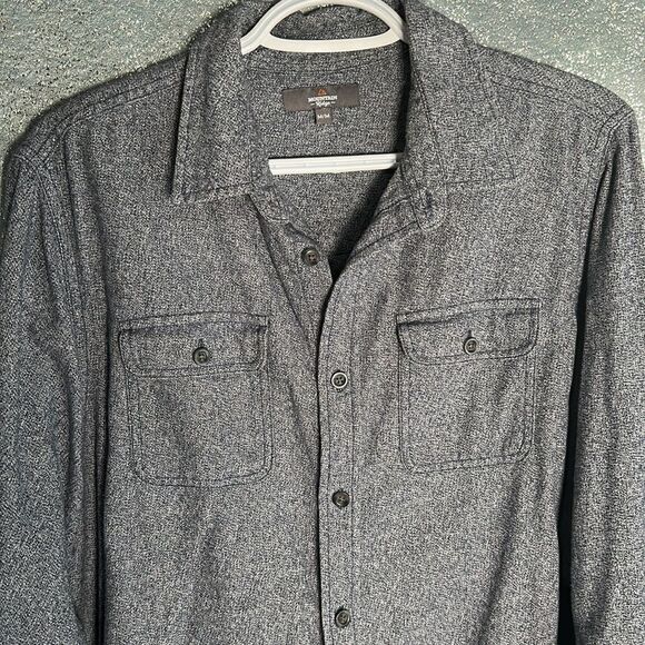 Mountain ridge shirt - Picture 2 of 3